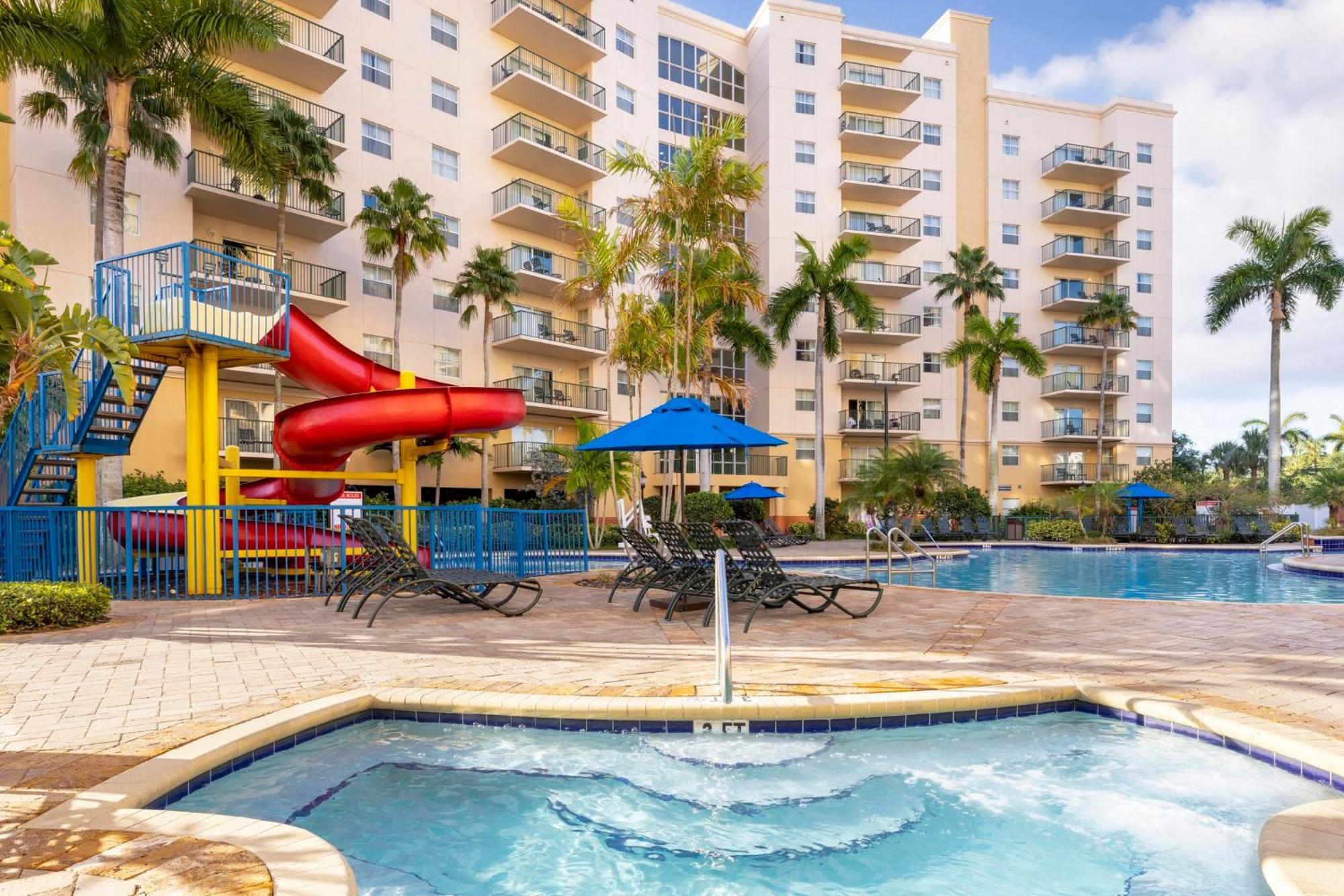 Club Wyndham Palm-Aire Hotel Pompano Beach Buitenkant foto