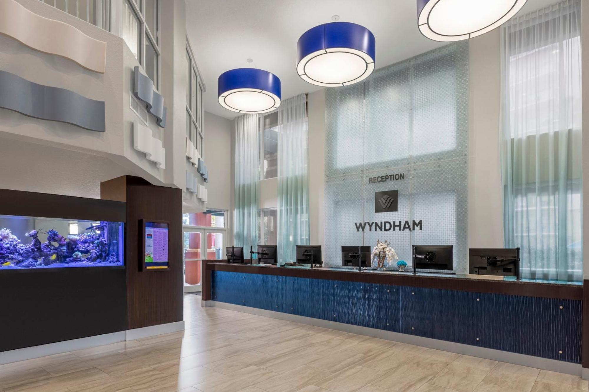 Club Wyndham Palm-Aire Hotel Pompano Beach Buitenkant foto