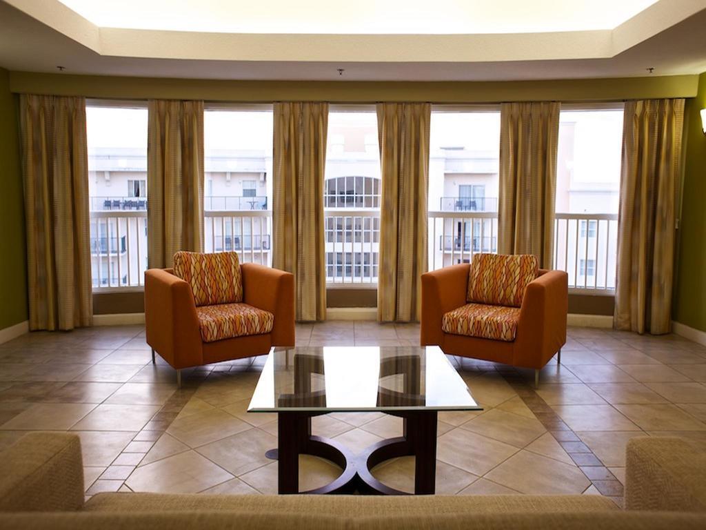 Club Wyndham Palm-Aire Hotel Pompano Beach Buitenkant foto